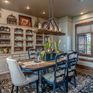 colorado custom home dining room
